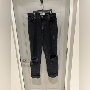 Abercrombie The 90’s Straight Ultra High Rise Jeans